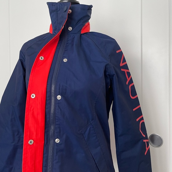 2𝒇𝒐𝒓$50 NAUTICA water resistant coat sizeXS - Picture 3 of 10